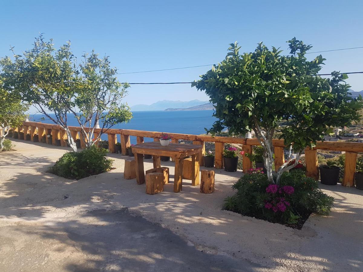 Emiljano Seaview Apartment Ксамил Екстериор снимка
