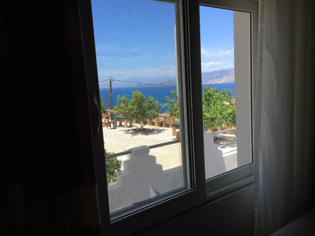 Emiljano Seaview Apartment Ксамил Екстериор снимка
