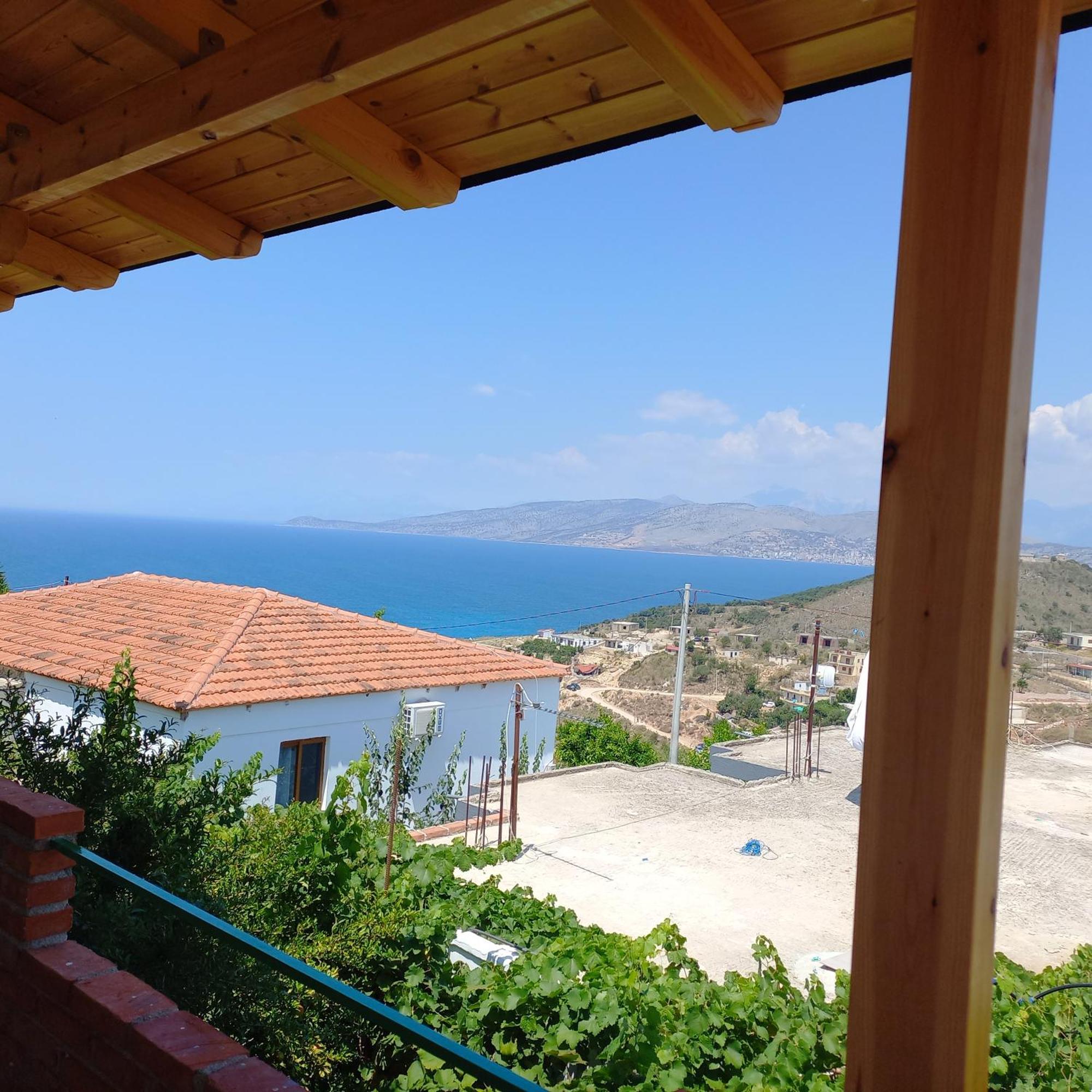 Emiljano Seaview Apartment Ксамил Екстериор снимка