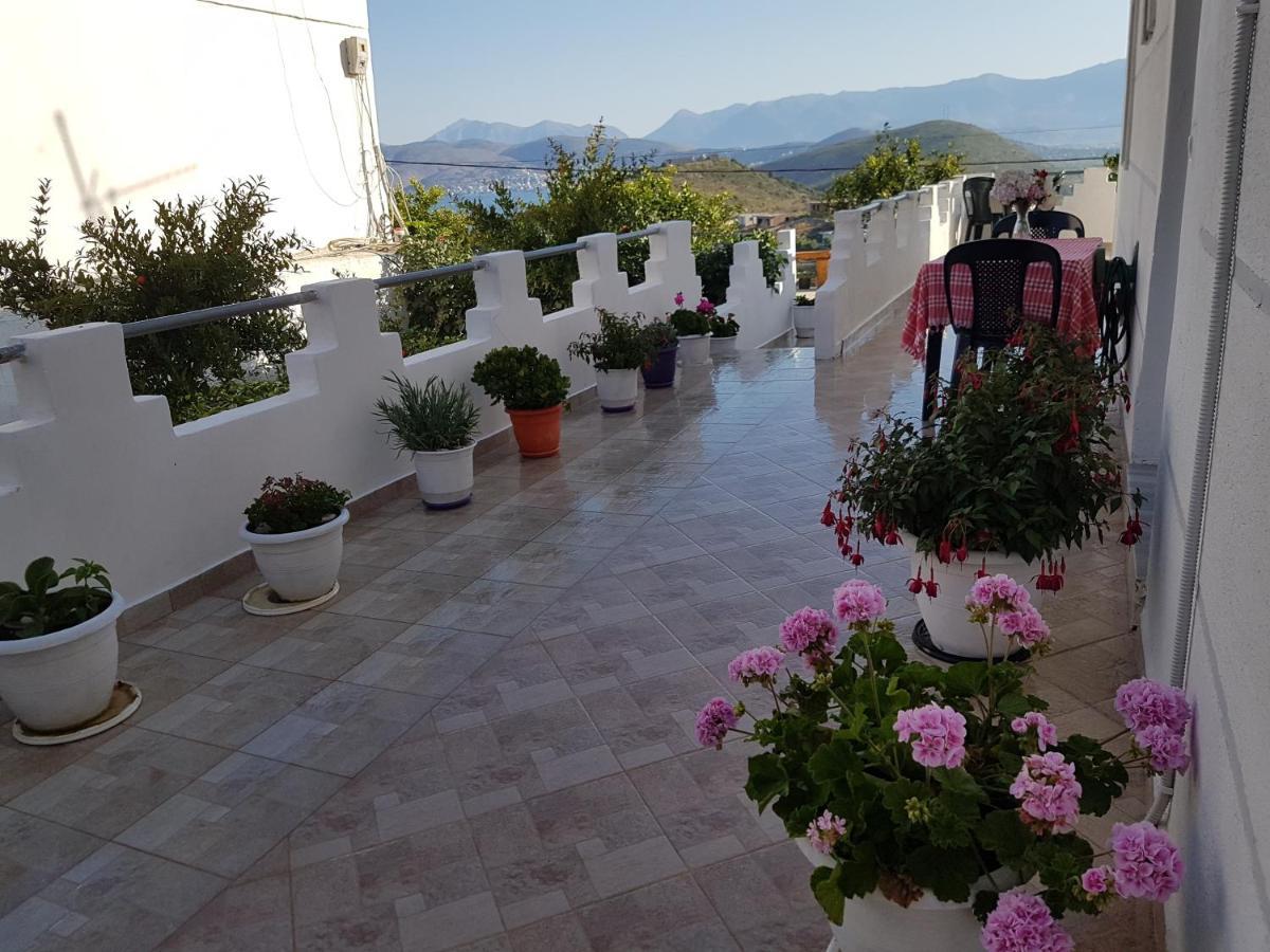 Emiljano Seaview Apartment Ксамил Екстериор снимка